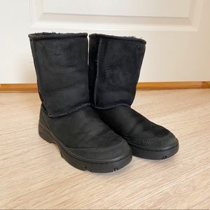 UGG Black Ultimate Short